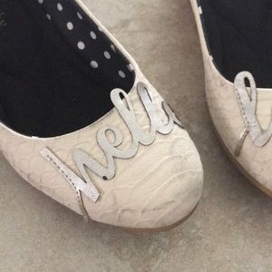 Loly in the Sky/ModCloth “Hello Love” flats